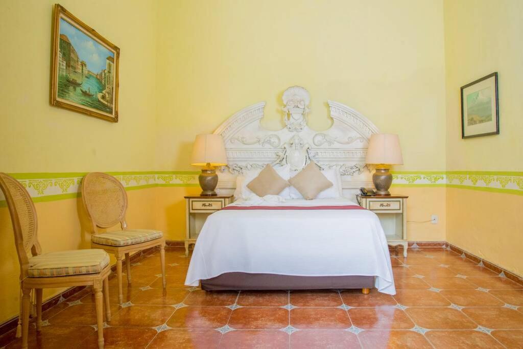 Casa De Las Columnas Una Experiencia De Otra época Mérida
